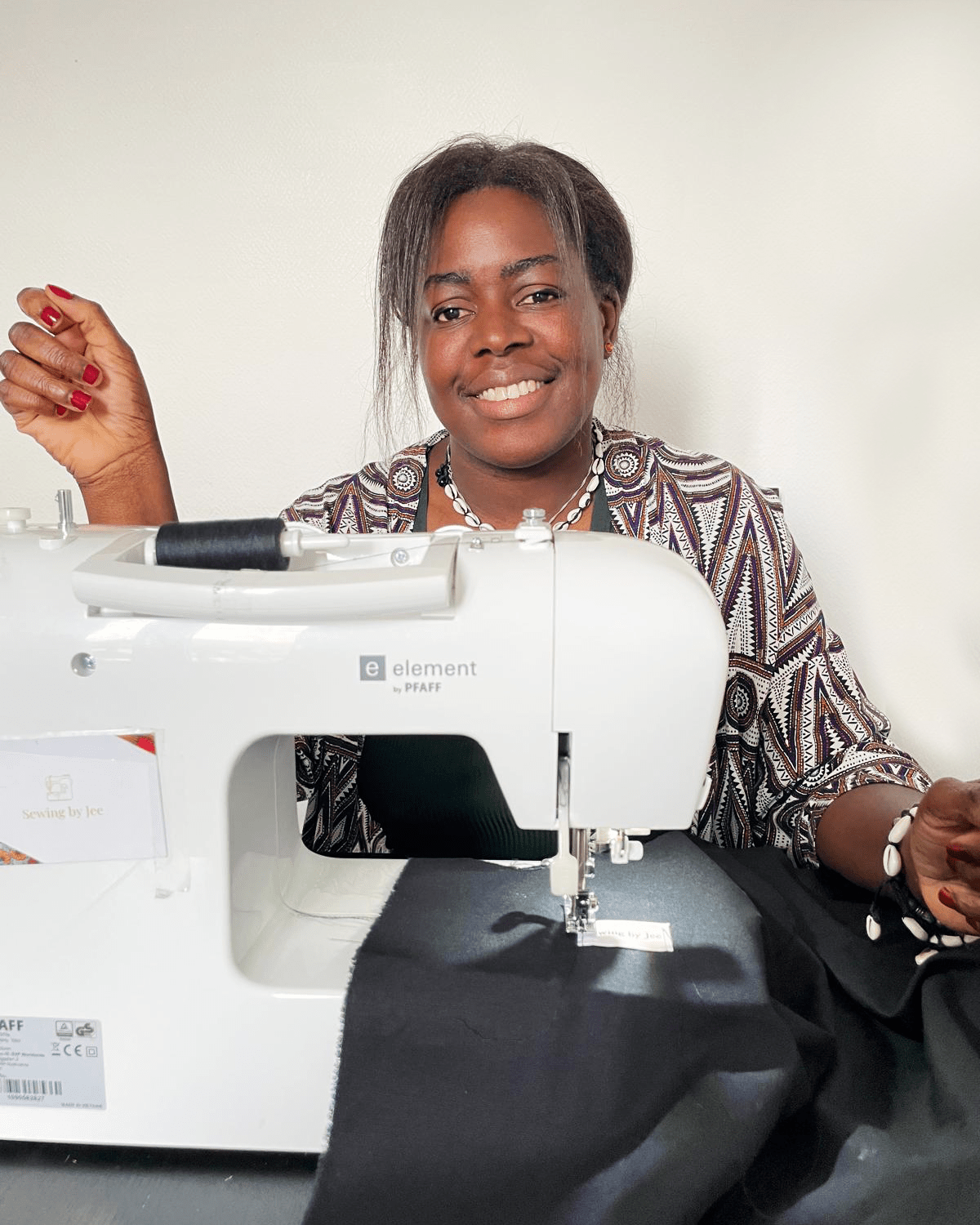atelier sewing by jee  - sac banane en velours côtelé - pochette en velours côtelé - trousse velours côtelé - tsac banane wax