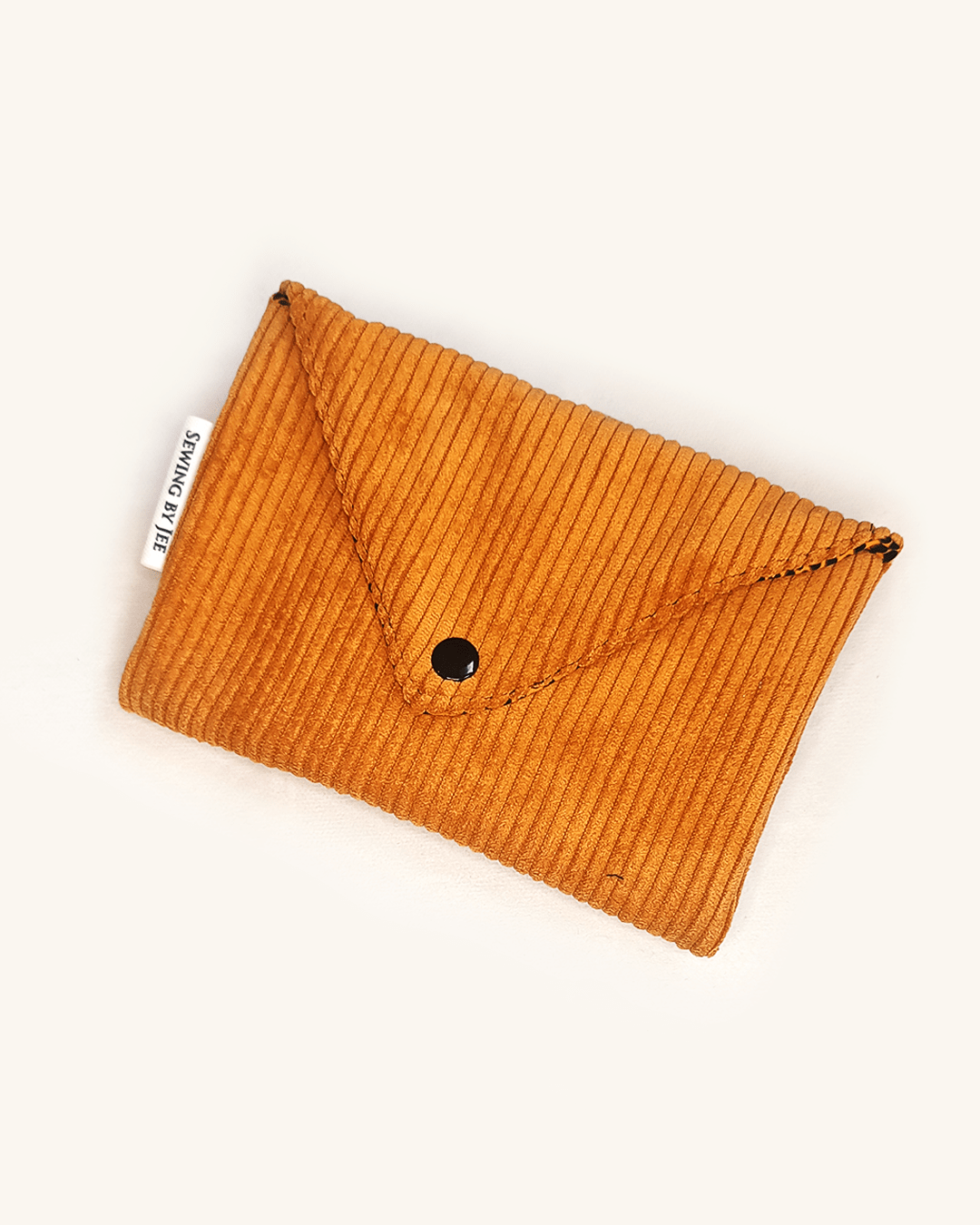 pochette velours côtelé mustard - pochette en velours côtelé mustard Sewing by Jee - pochette velours côtelé